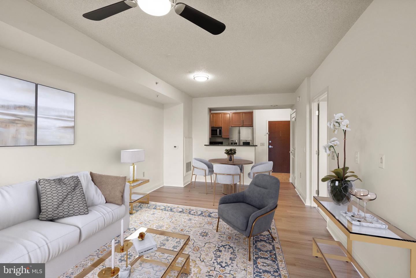 11760 Sunrise Valley Dr #212 Property Photo 4