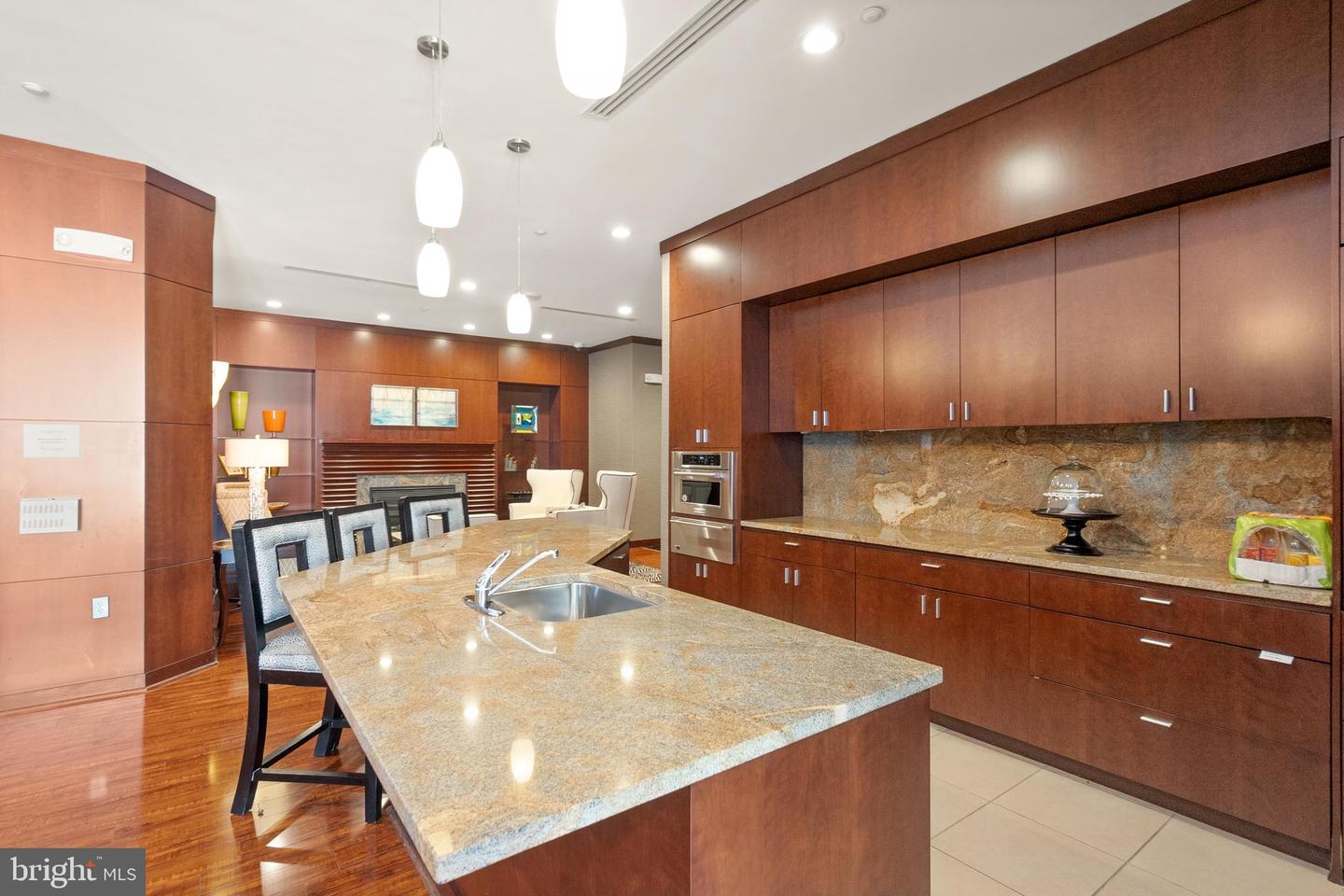 11760 Sunrise Valley Dr #212 Property Photo 19