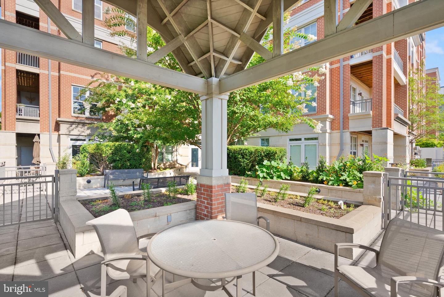 11760 Sunrise Valley Dr #212 Property Photo 22