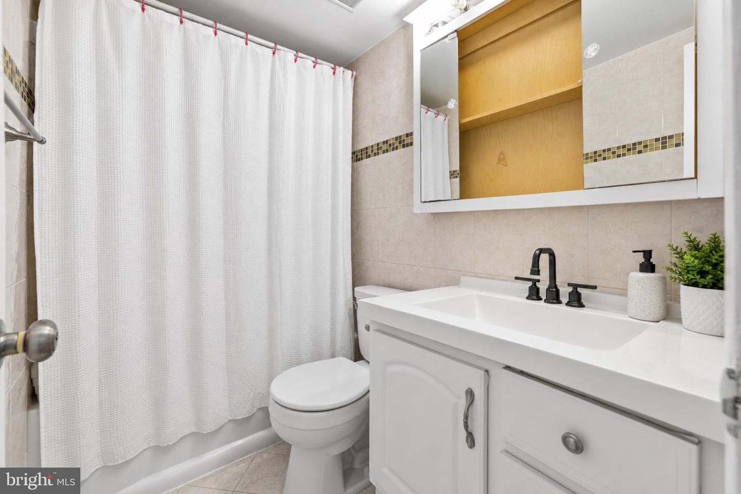 3100 S Manchester St #632 Property Photo 15
