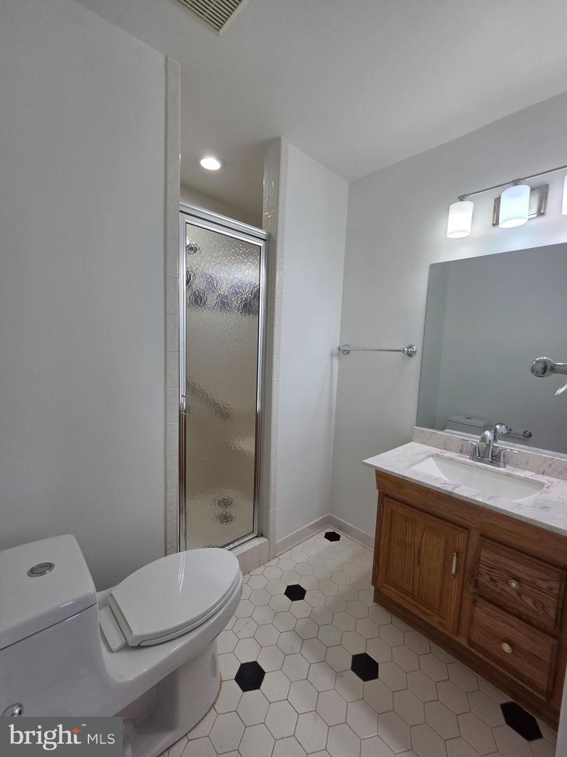 9929 Barnsbury Ct Property Photo 14