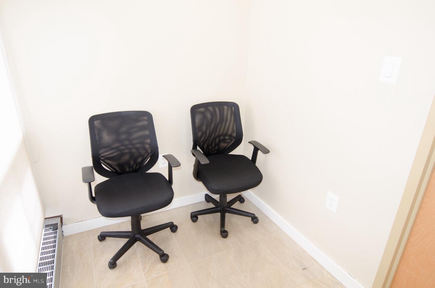 6800 Fleetwood Dr #suite 110 Property Photo 5