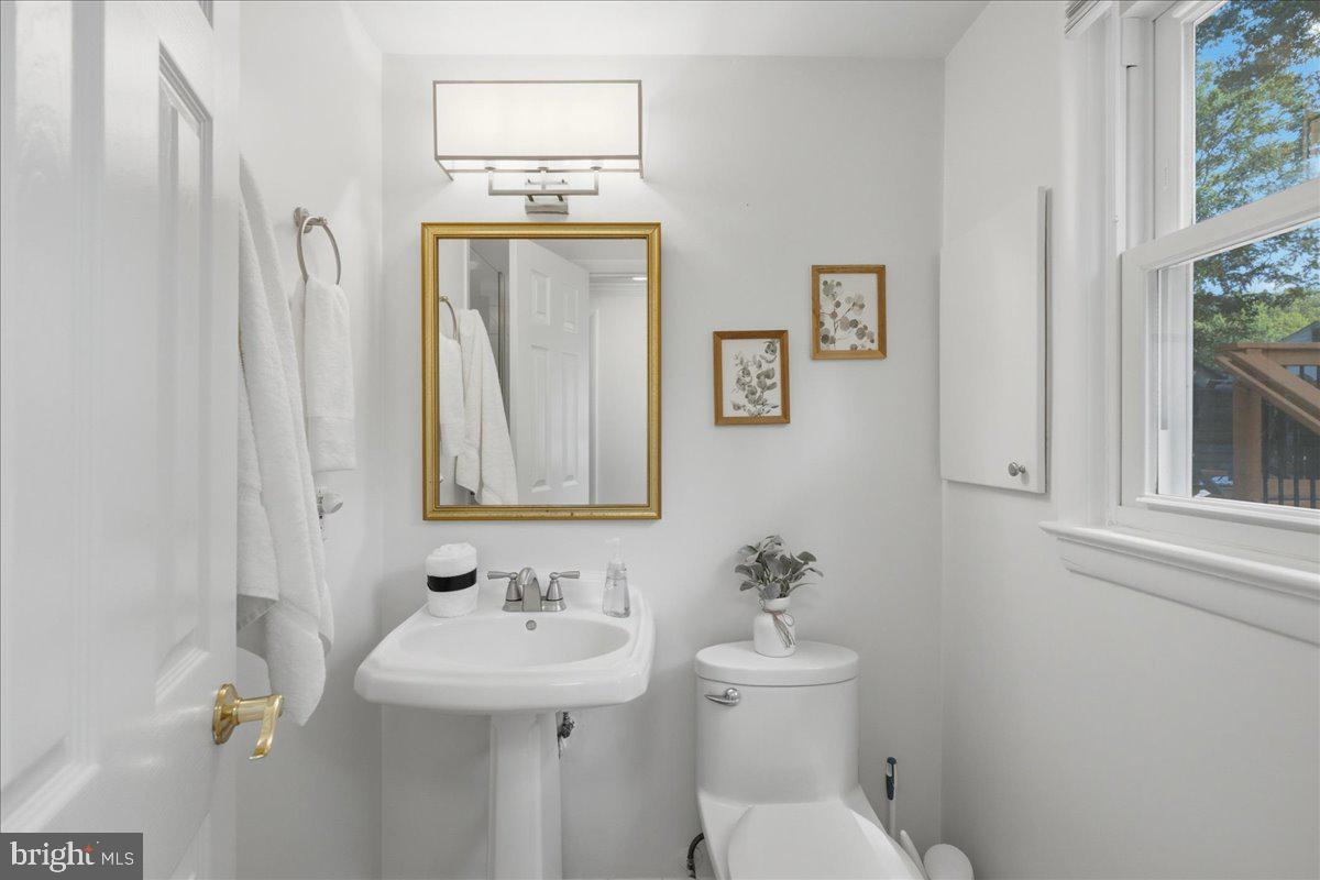 8915 Battery Rd Property Photo 18