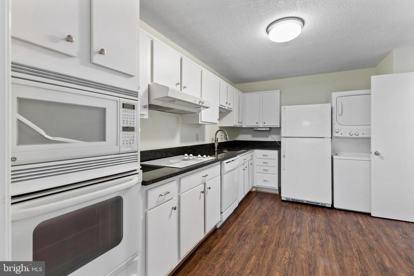 8370 Greensboro Dr #510 Property Photo 29