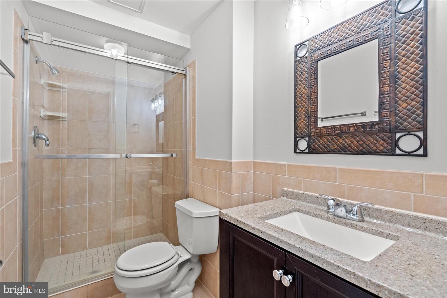 8622 Vernon Ave Property Photo 18