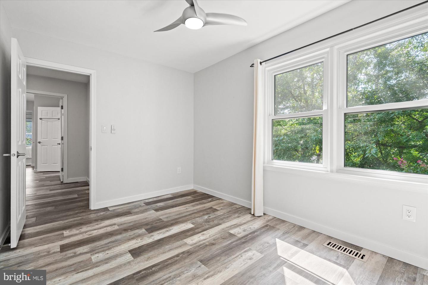 8622 Vernon Ave Property Photo 19