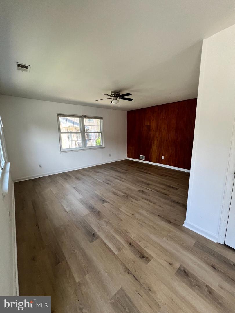 9737 Hagel Cir #48/a Property Photo 3