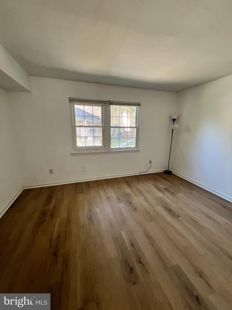9737 Hagel Cir #48/a Property Photo 8