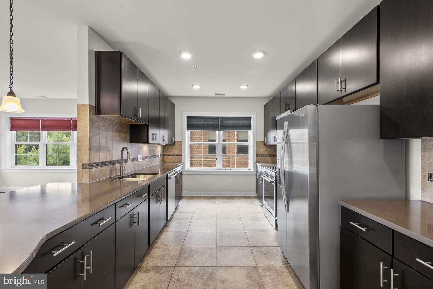 2905 Bleeker St #205 Property Photo 17