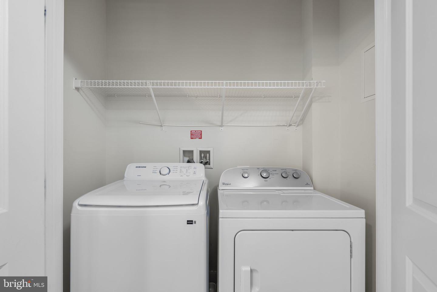 2905 Bleeker St #205 Property Photo 22