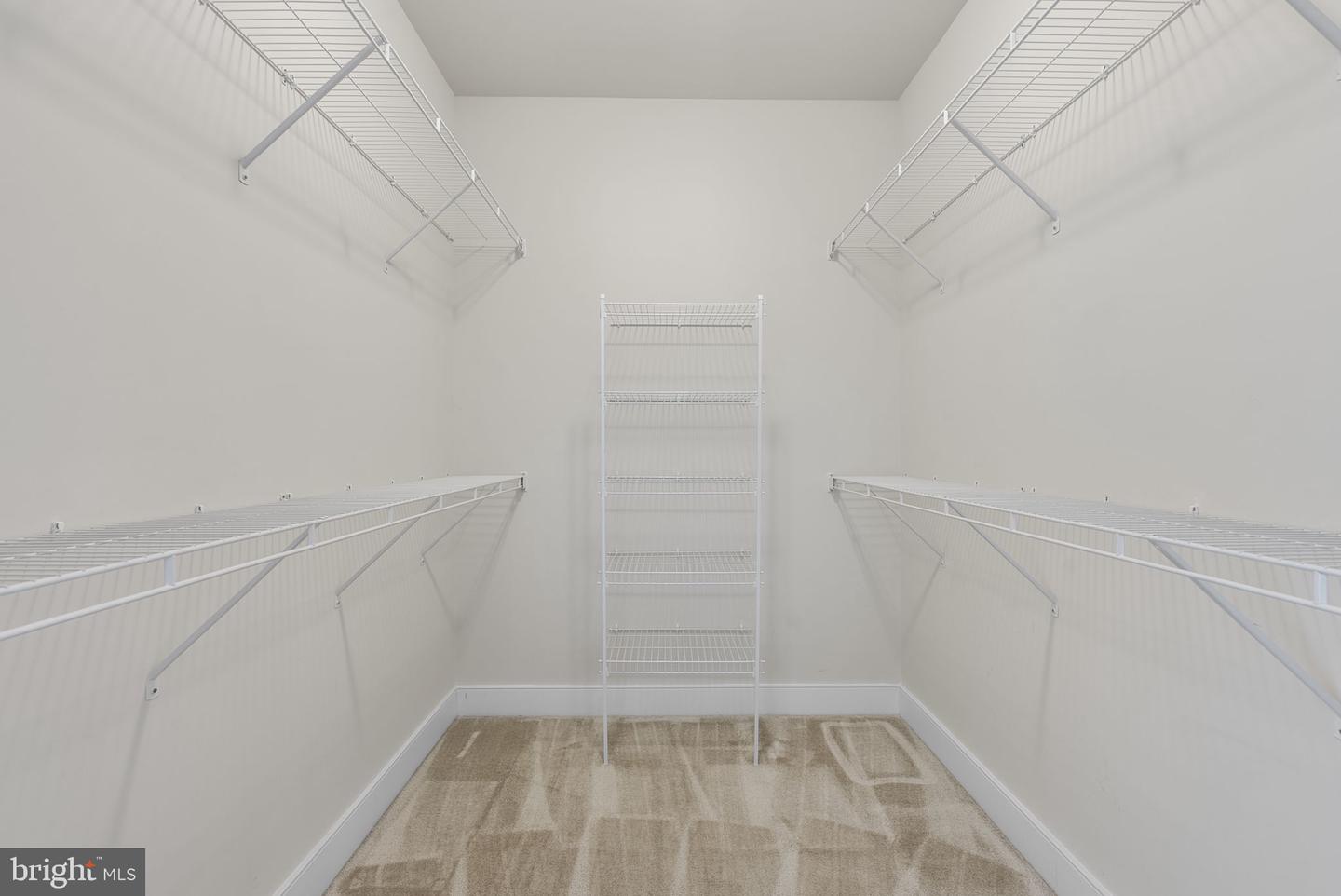 2905 Bleeker St #205 Property Photo 33
