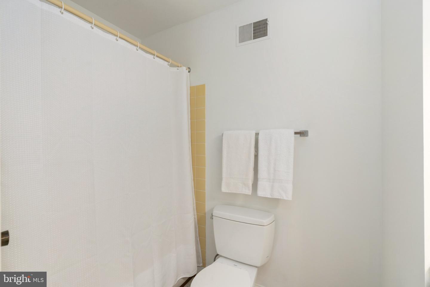 9511 Shipwright Dr Property Photo 33
