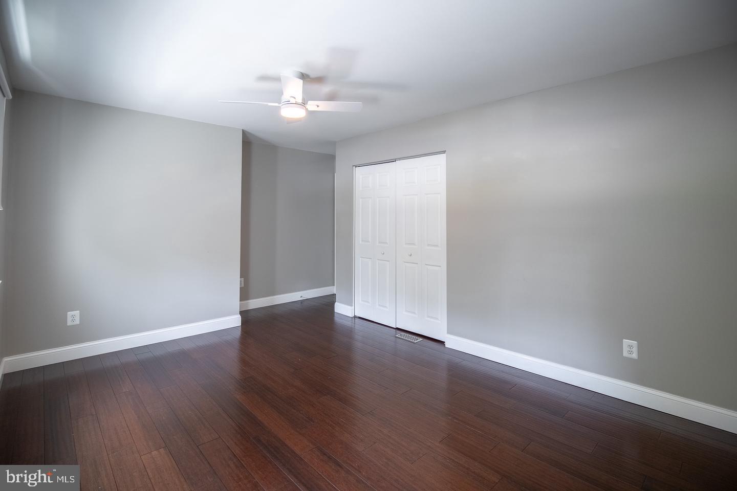 4836 Gainsborough Dr Property Photo 27
