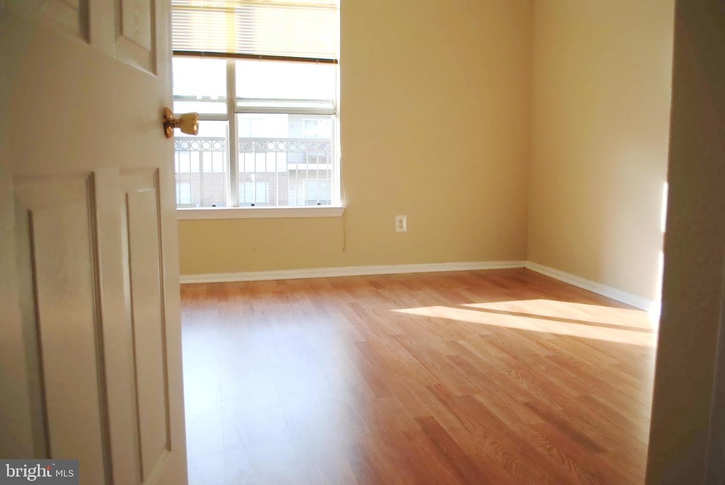 1581 Spring Gate Dr #5207 Property Photo 8