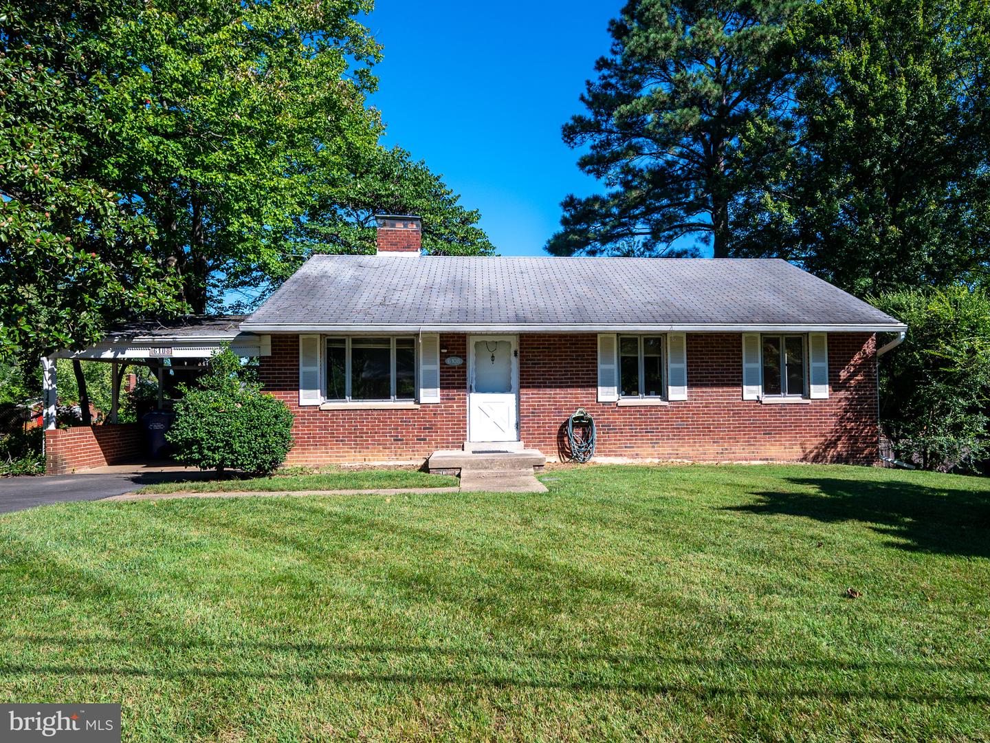 6108 Everglades Dr Property Photo 1
