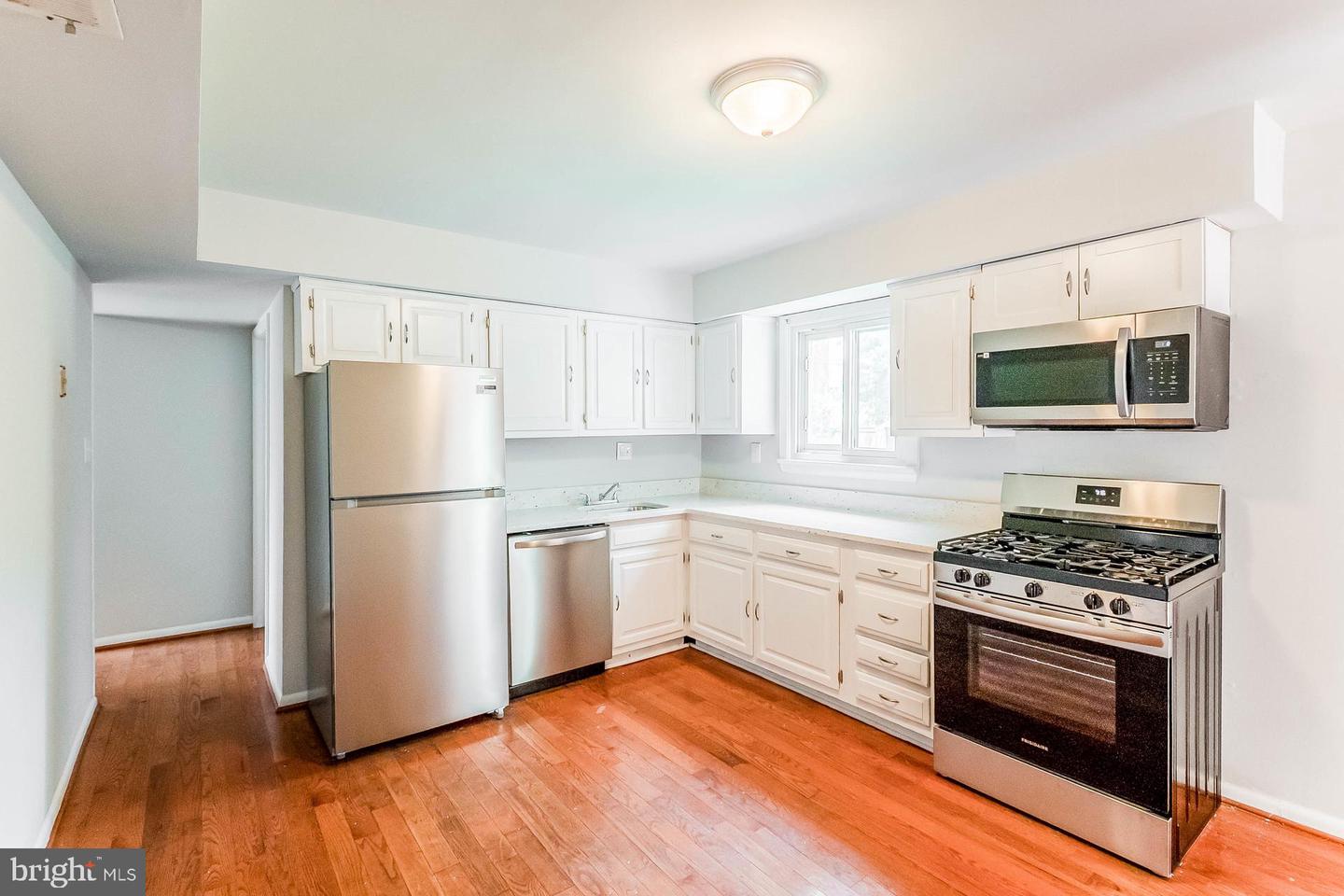 662 Herndon Pkwy Property Photo 14