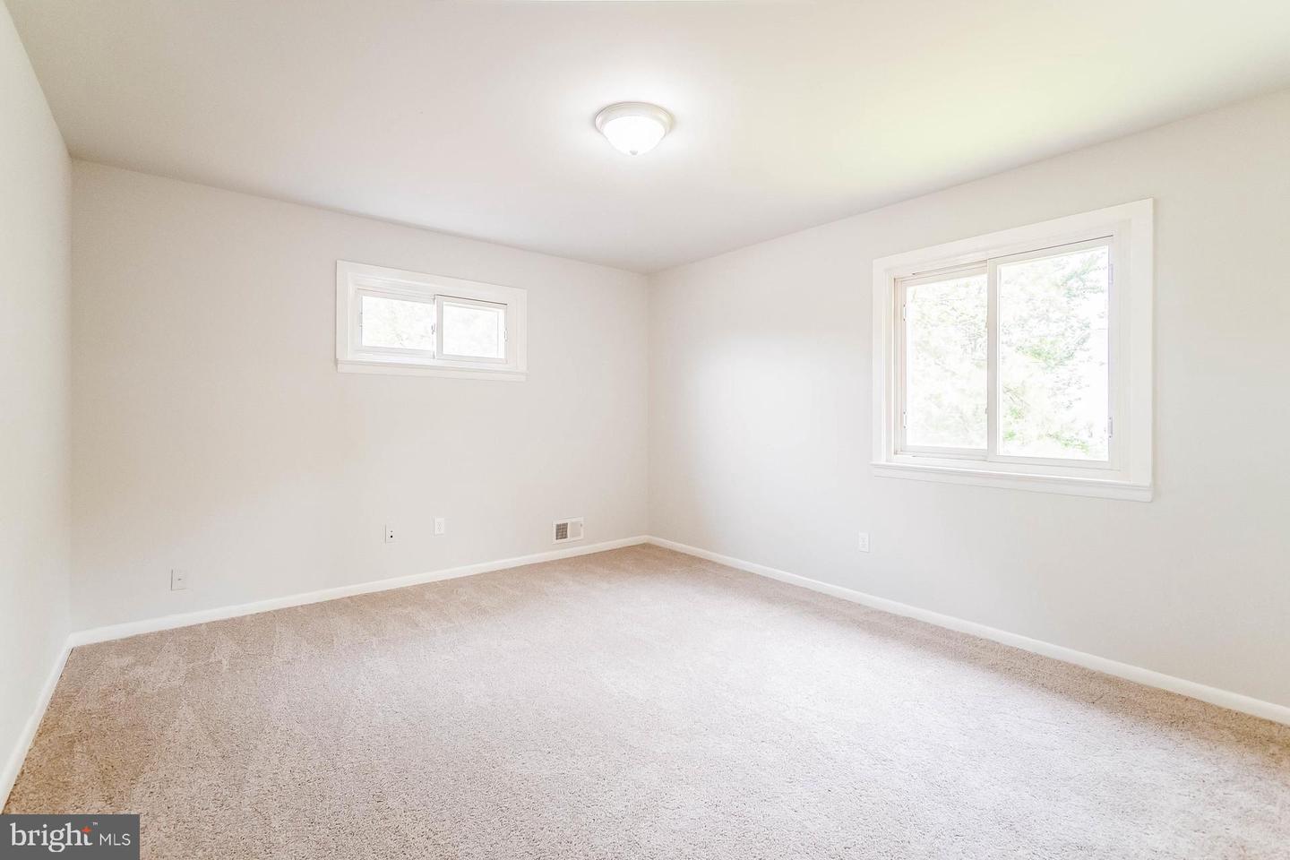 662 Herndon Pkwy Property Photo 19