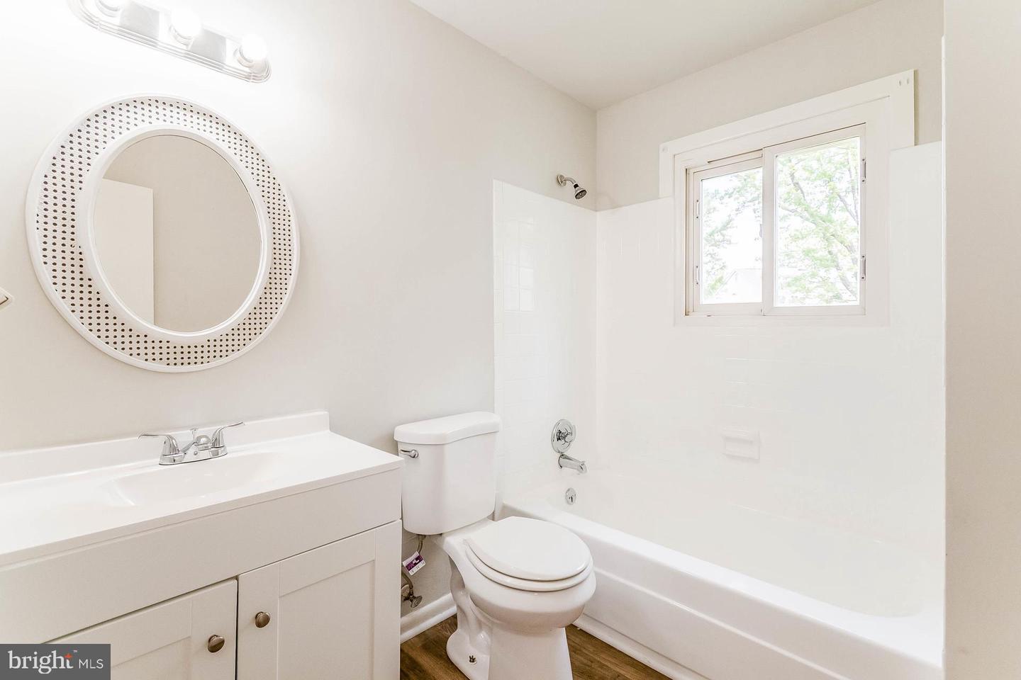662 Herndon Pkwy Property Photo 22