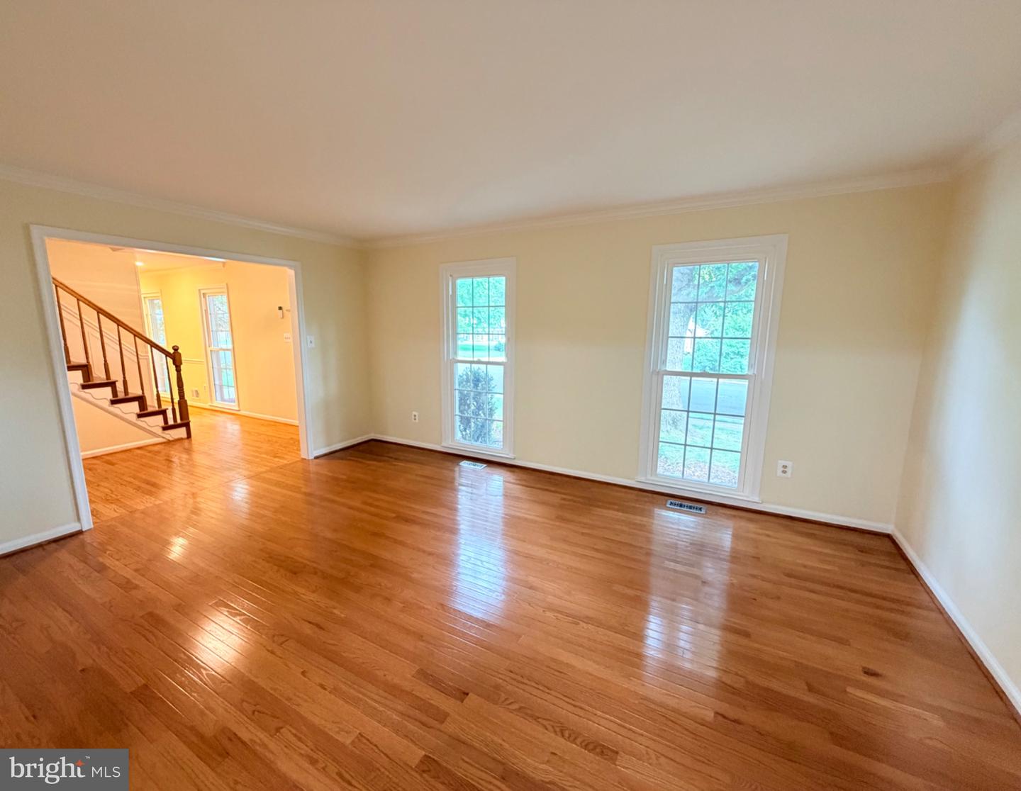 8853 Applecross Ln Property Photo 6