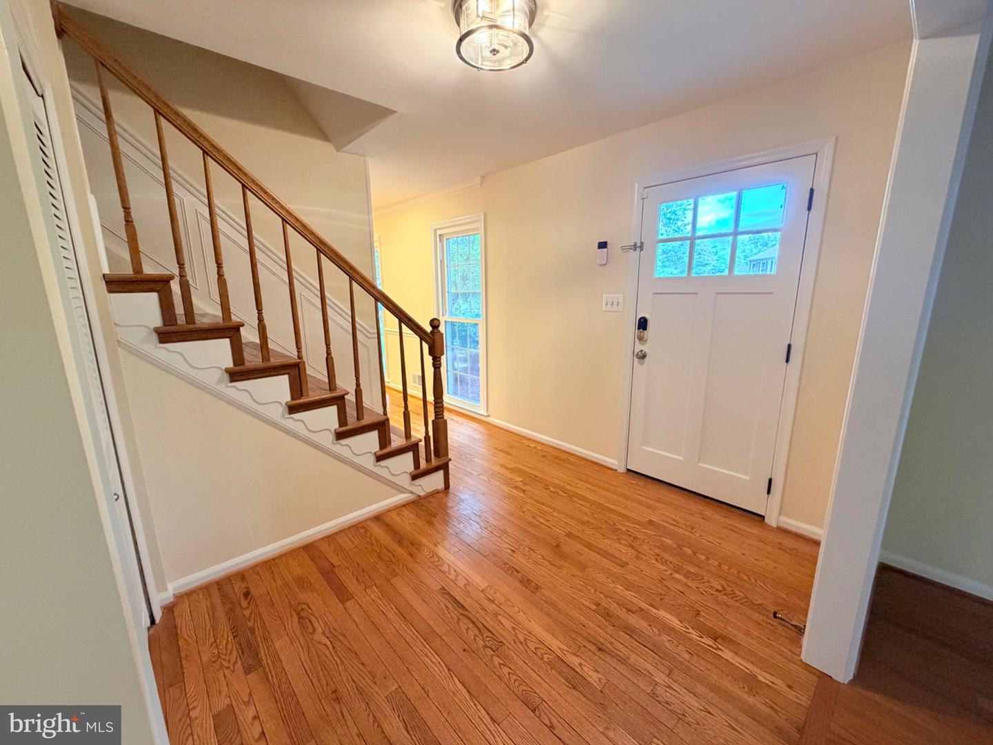 8853 Applecross Ln Property Photo 9