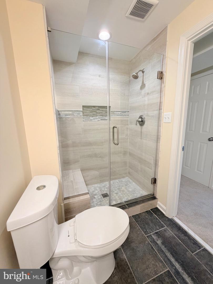 8853 Applecross Ln Property Photo 27