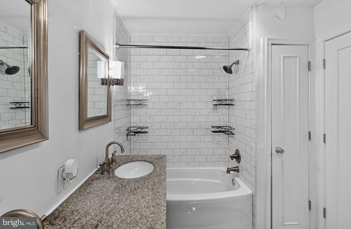 5905 Noblestown Rd #f Property Photo 12