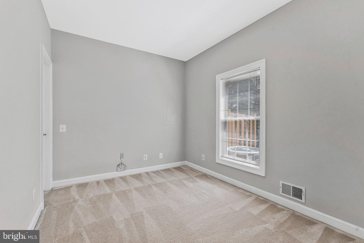 9546 Lagersfield Cir Property Photo 17