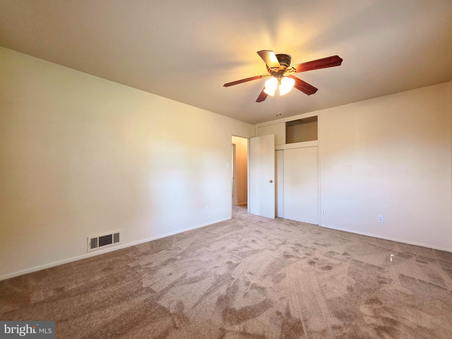 7511 Elgar St Property Photo 18