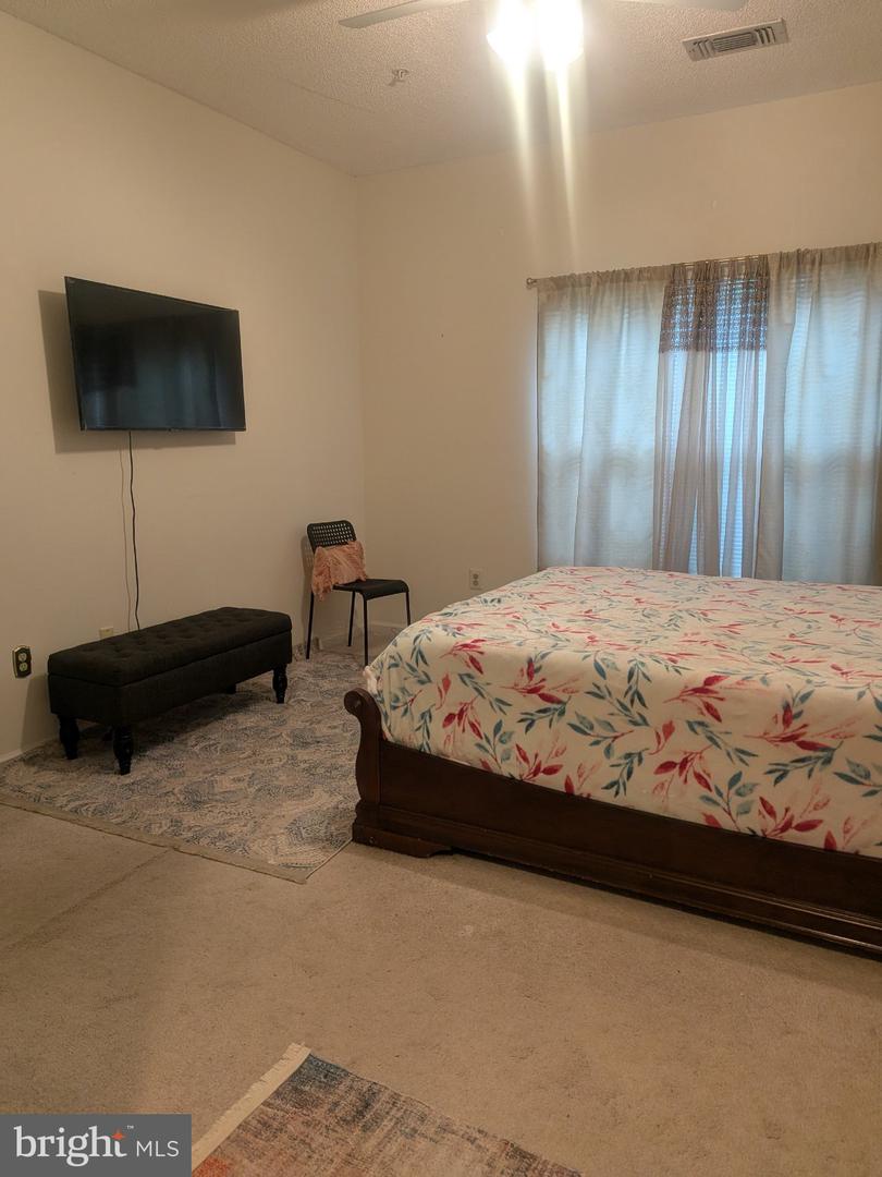 14301 Grape Holly Grv #14 Property Photo 25
