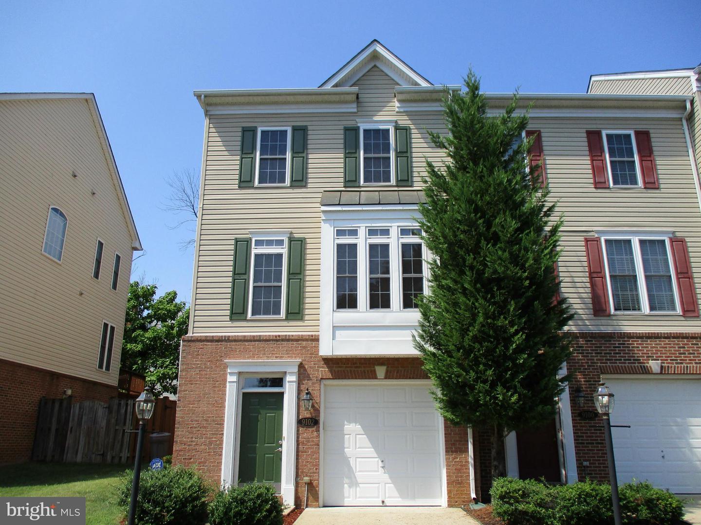 9102 MARIE CT Property Photo 1