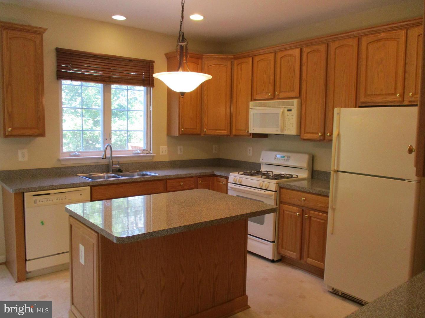 9102 Marie Ct Property Photo 2