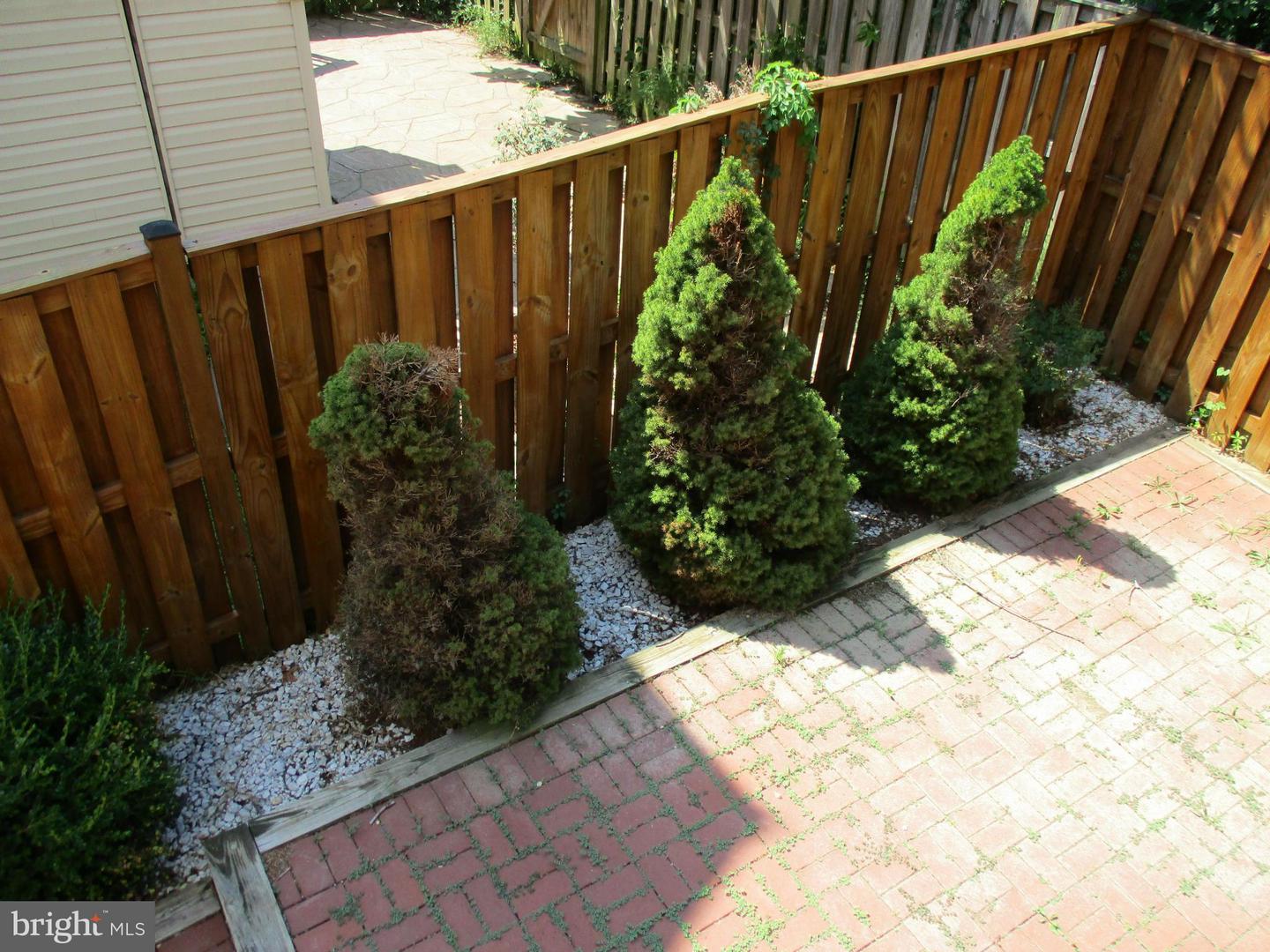 9102 Marie Ct Property Photo 15