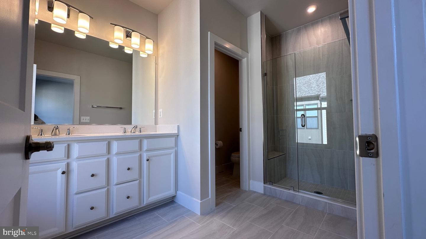 2453 Liberty Loop Property Photo 19