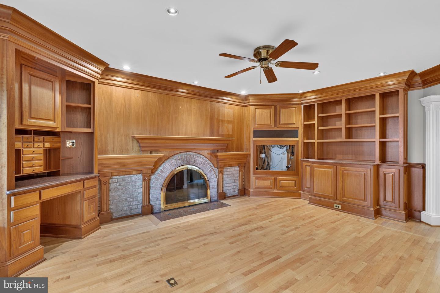 7922 Journey Ln Property Photo 9