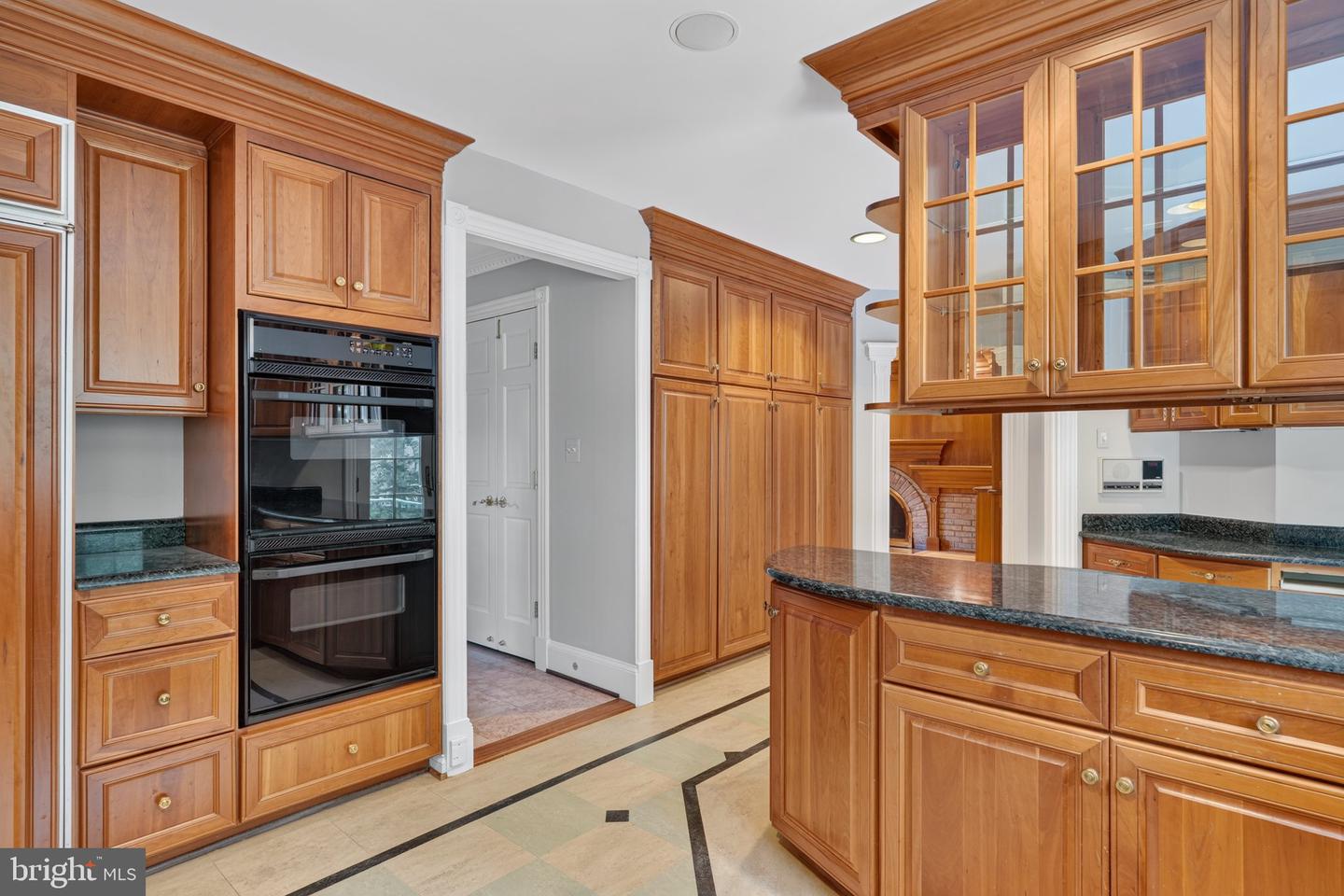 7922 Journey Ln Property Photo 13