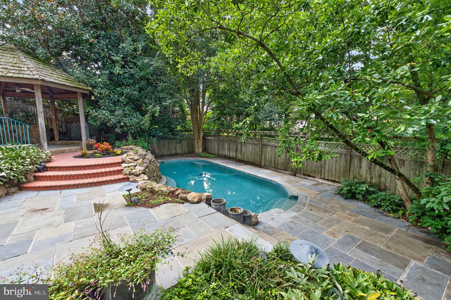 7922 Journey Ln Property Photo 45