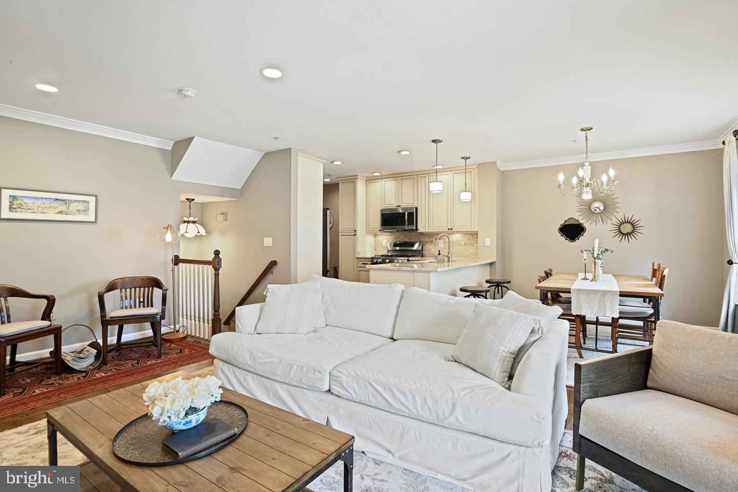 12908 Fair Briar Ln Property Photo 6