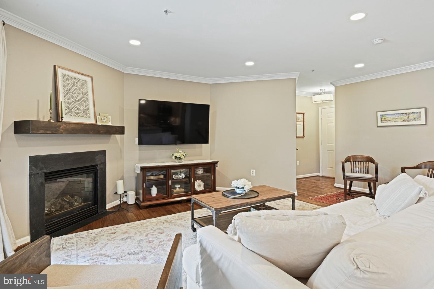 12908 Fair Briar Ln Property Photo 8