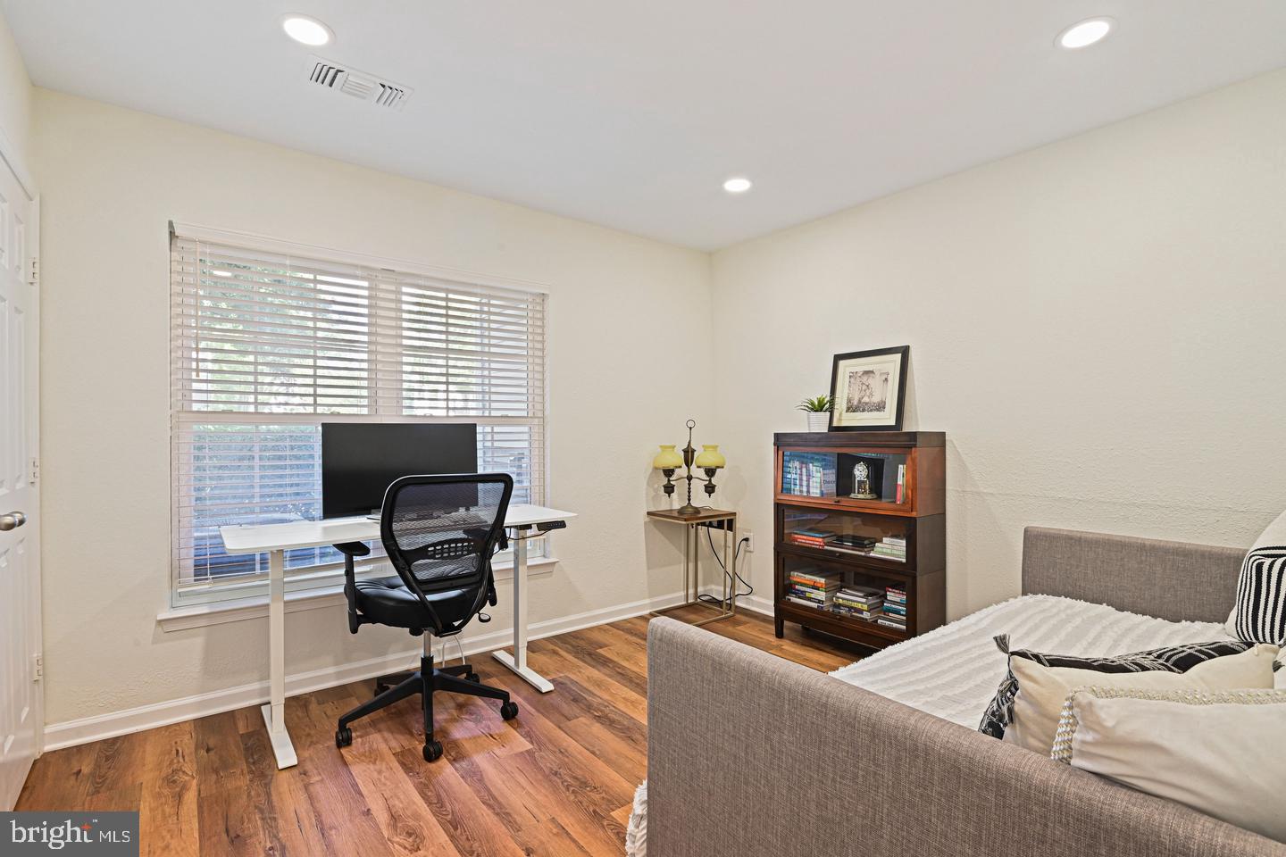 12908 Fair Briar Ln Property Photo 23