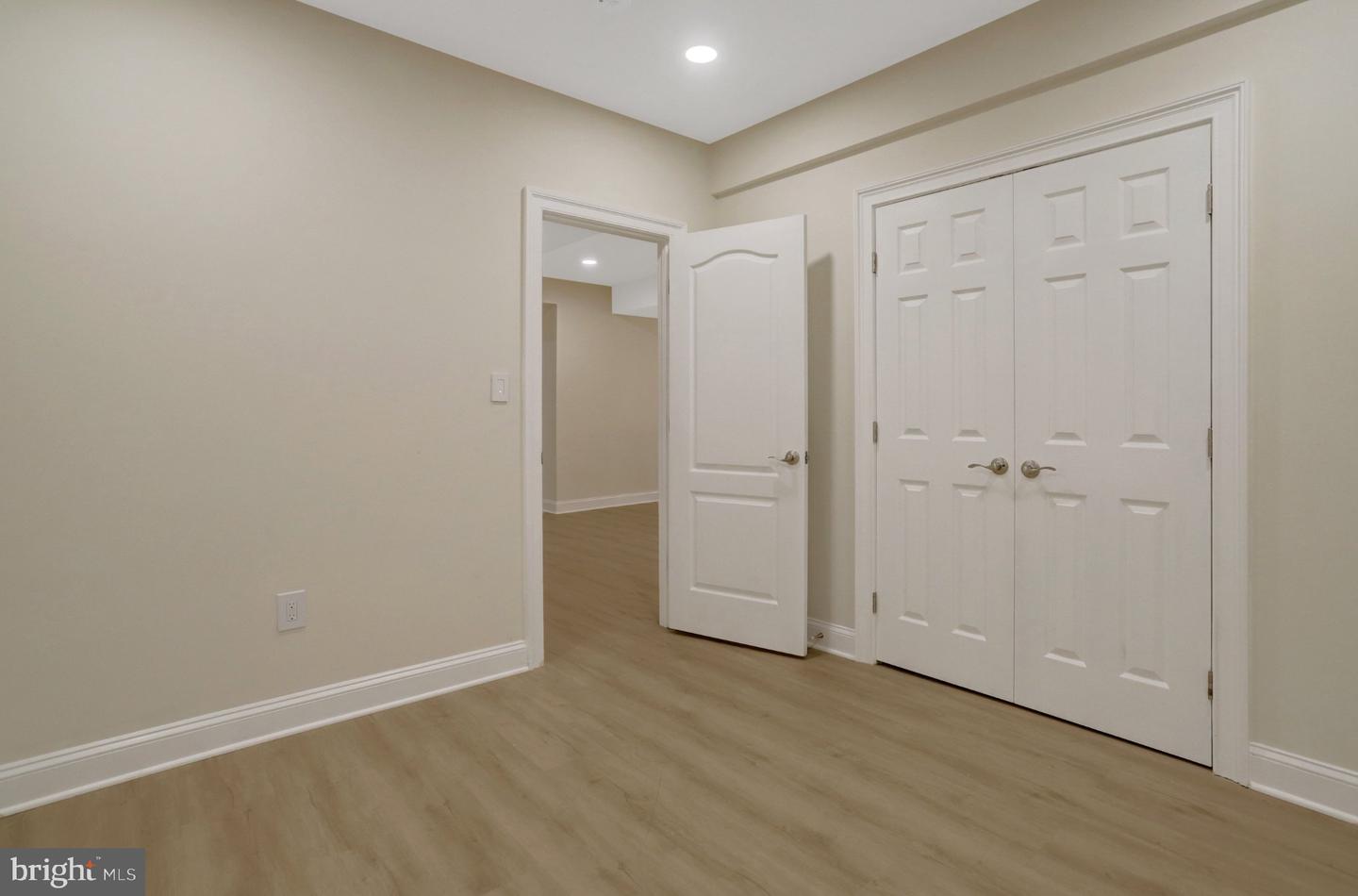 8305 Covington Woods Ct #basement Property Photo 16