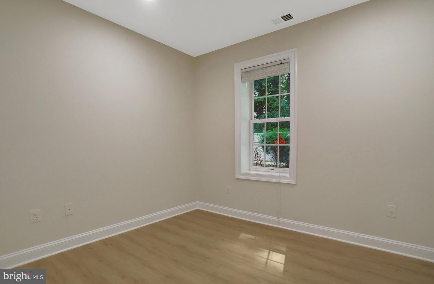 8305 Covington Woods Ct #basement Property Photo 18
