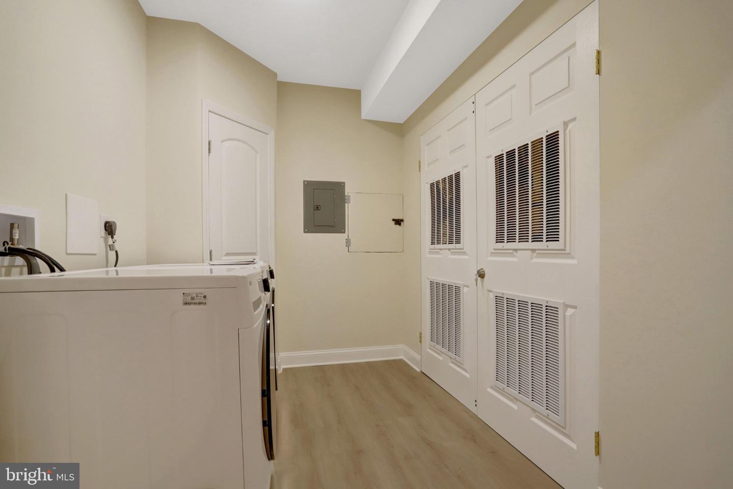 8305 Covington Woods Ct #basement Property Photo 35