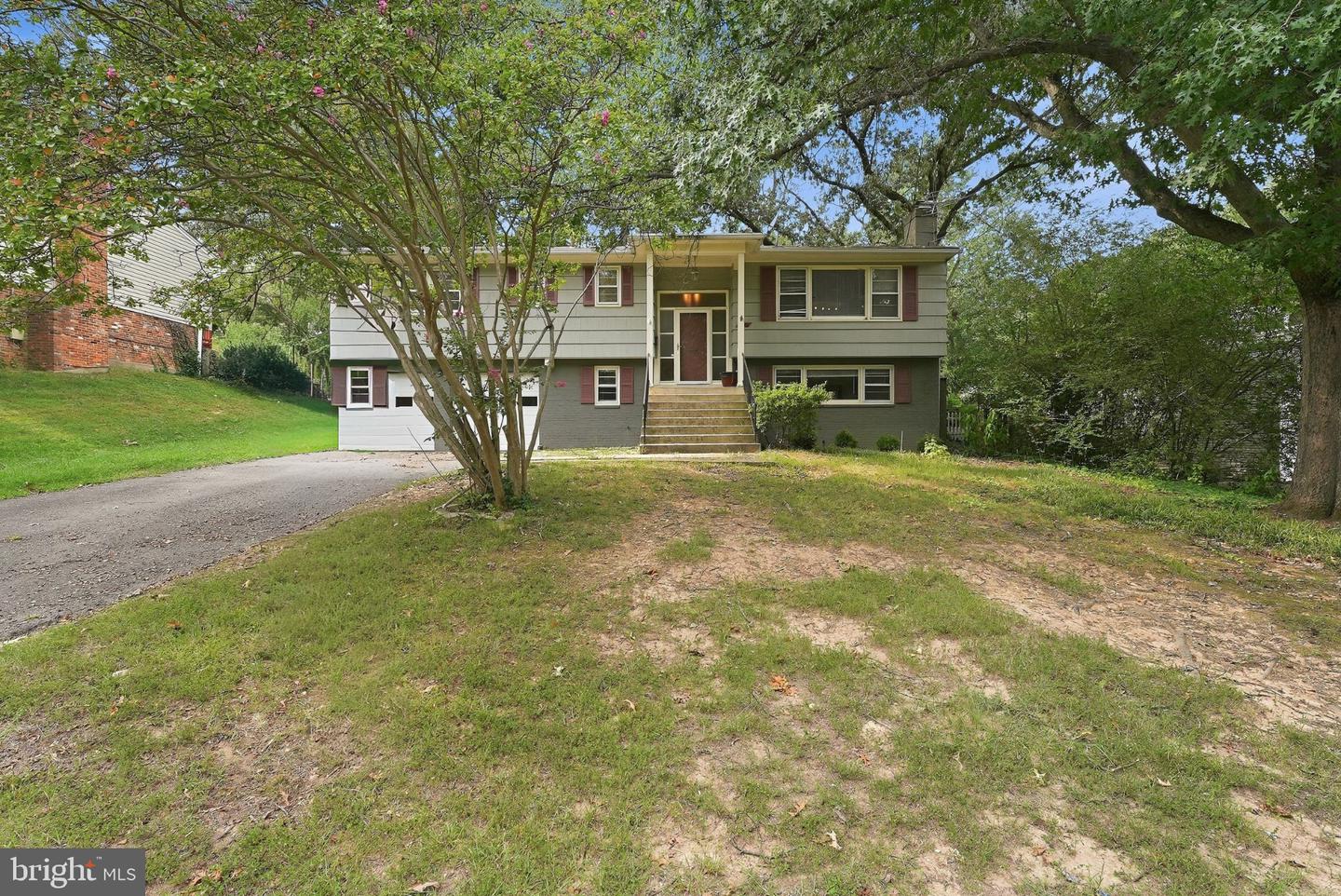 8400 Bound Brook Ln Property Photo 37