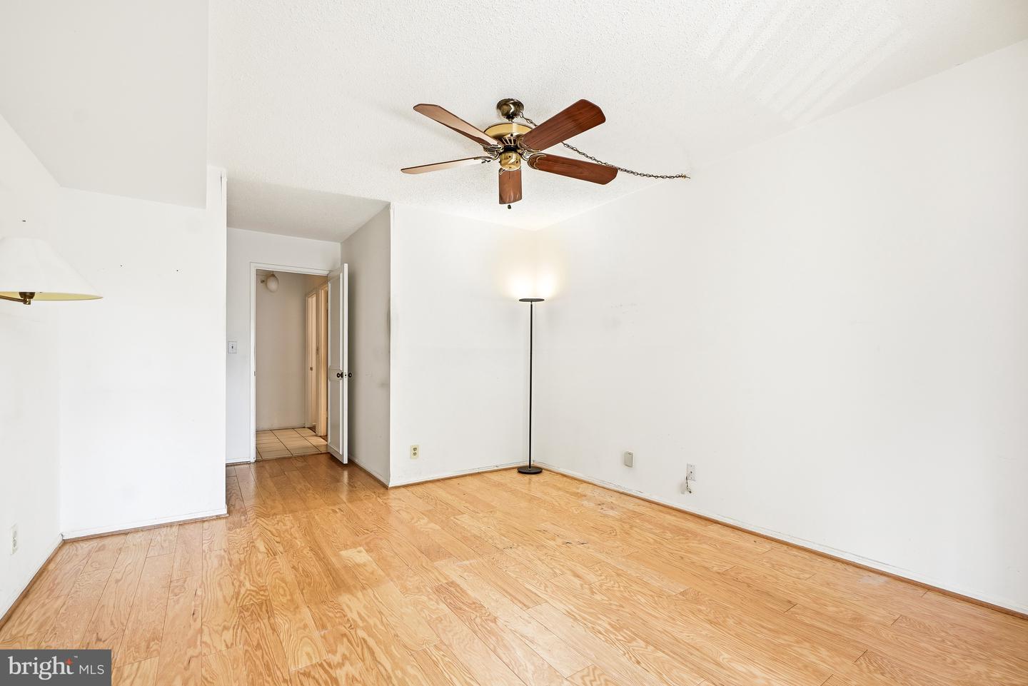5904 Mount Eagle Dr #114 Property Photo 26