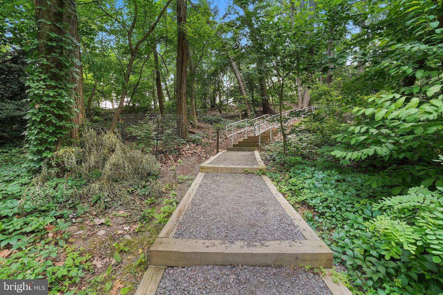 5904 Mount Eagle Dr #114 Property Photo 81