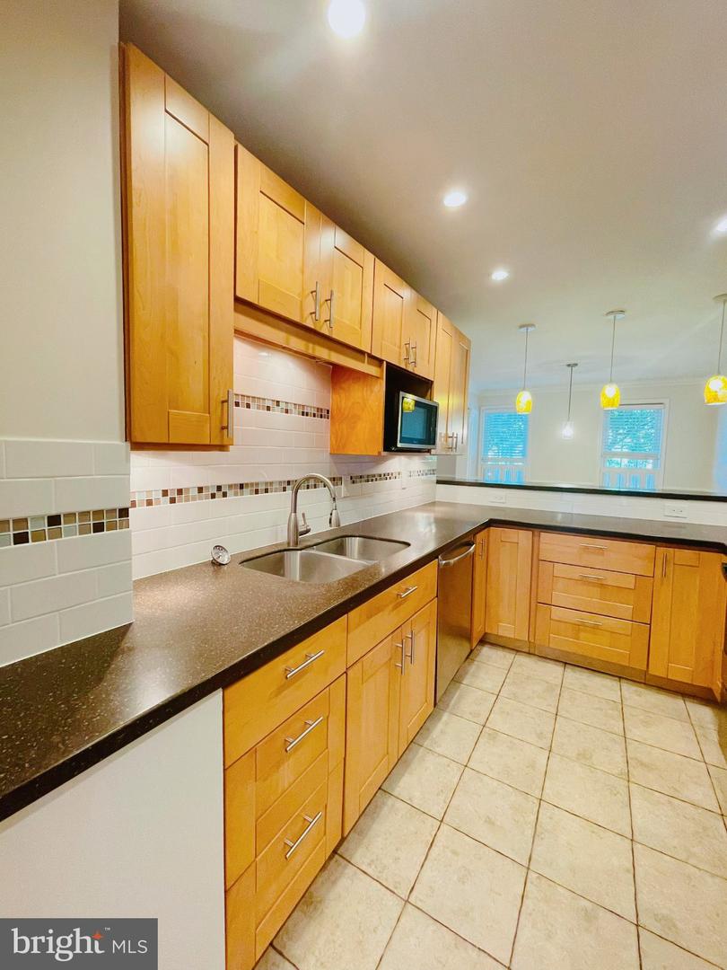 10443 Red Granite Ter Property Photo 6