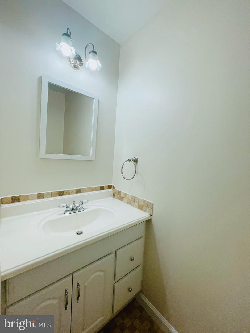 10443 Red Granite Ter Property Photo 8