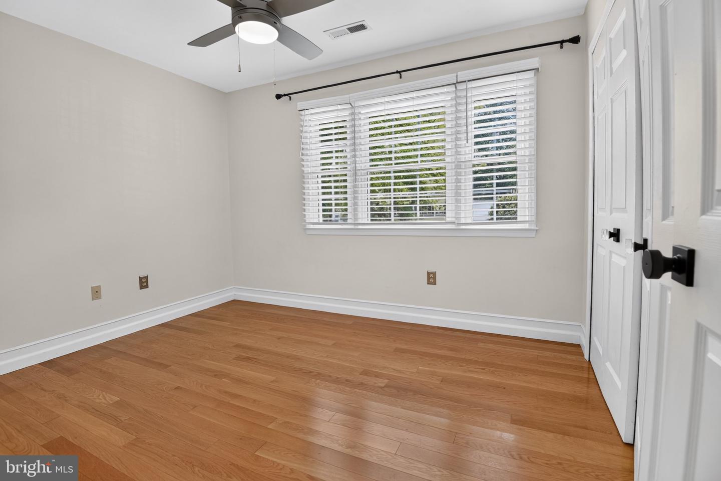 6143 Poburn Landing Ct Property Photo 29
