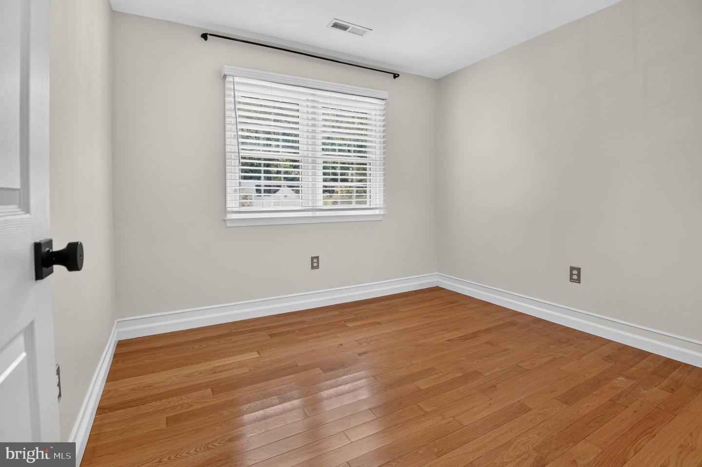 6143 Poburn Landing Ct Property Photo 31