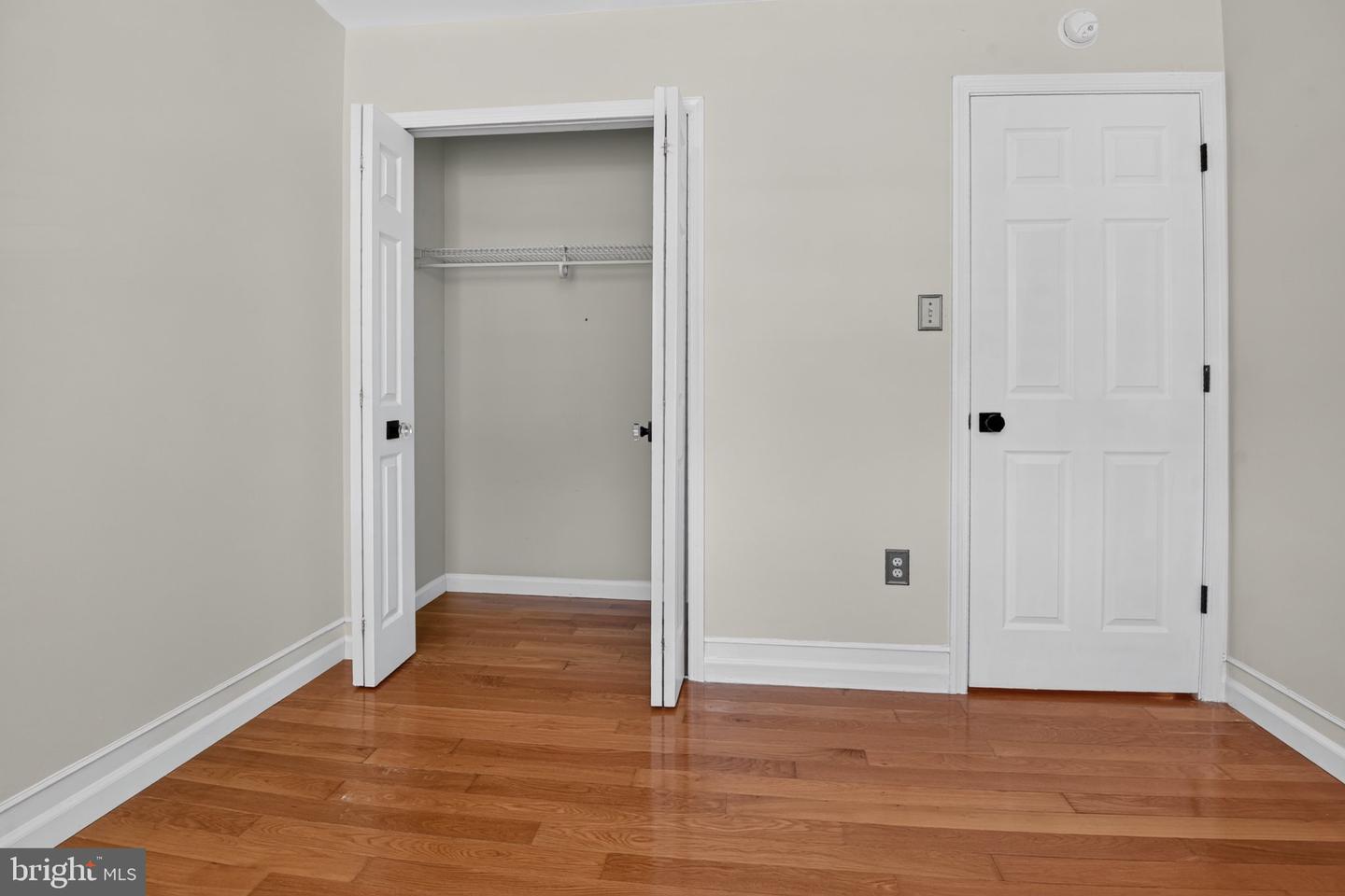 6143 Poburn Landing Ct Property Photo 32